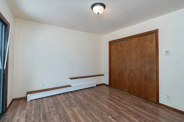 2412 1/2 Hidden Valley Dr #2 — Photo 12
