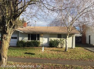 2697 Oxford Ct, Eugene, OR 97404