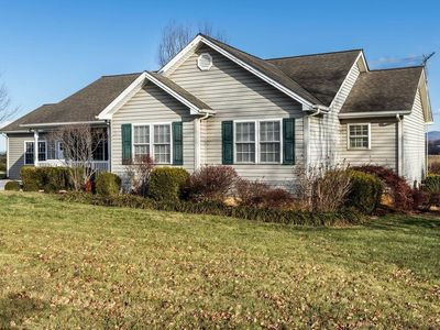 11 Early Vista Ln, Staunton, VA, 24401