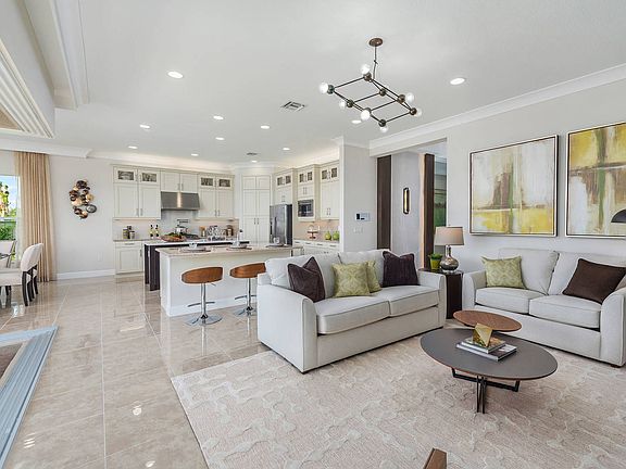 4th image of 15580 Corona Del Mar Dr #Xhwix5