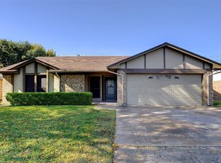 1720 Martinique Ct, Arlington, TX 76012