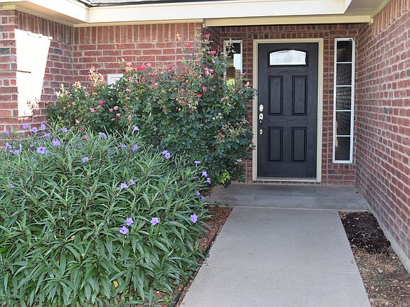 4th image of 842 Swift Water Dr