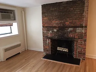 Rented by Nest Seekers International