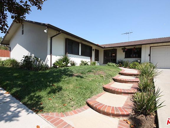 2nd image of 2800 Overland Ave