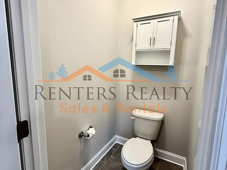 104 Colony Cove Dr — Photo 23