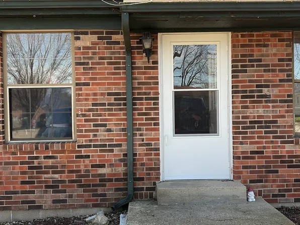 202 Kehl St #2, Connersville, IN 47331