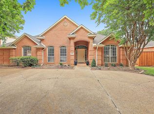 1921 Belgium Dr, Plano, TX 75025