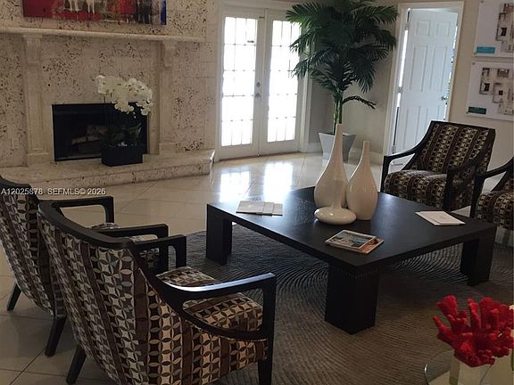 4th image of 12870 Vista Isles Dr APT 517