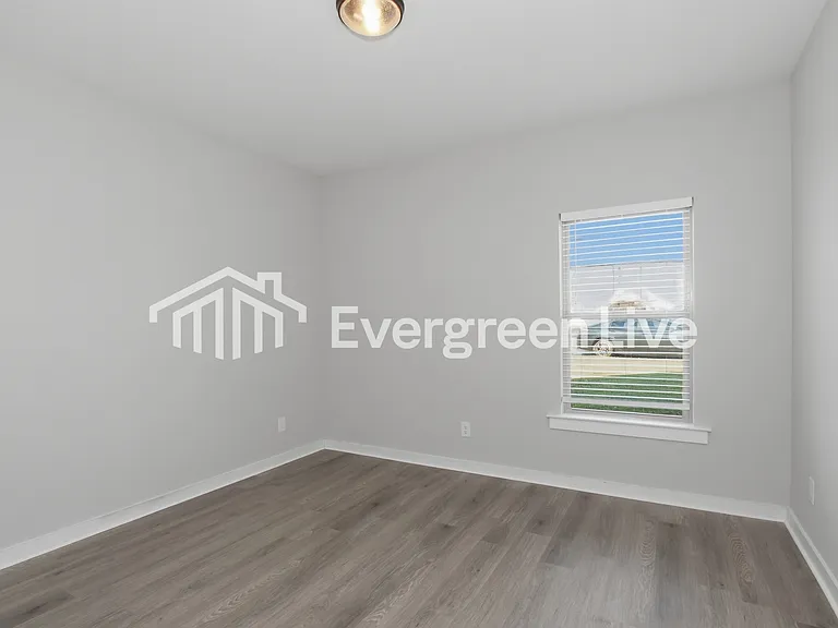 11195 Summerchase Loop — Photo 12