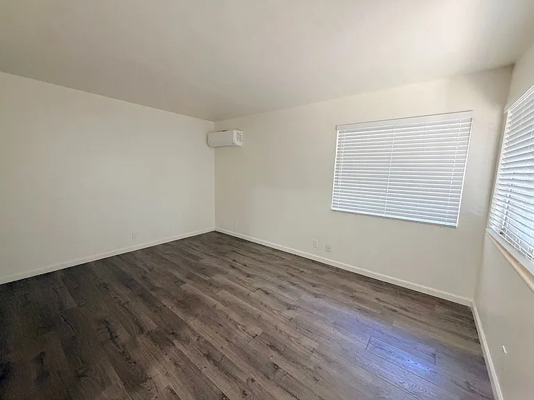 915 Wheeler Ave — Photo 7