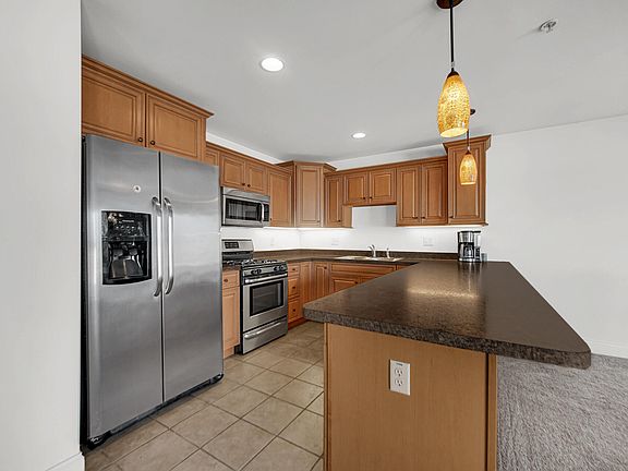 3rd image of 11010 Beacon Ct