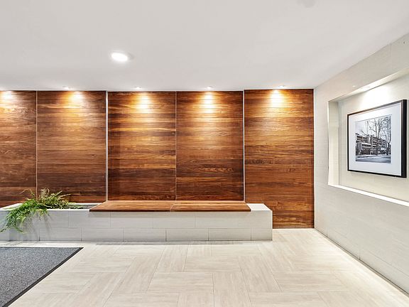 3rd image of 1855 Nelson St #309