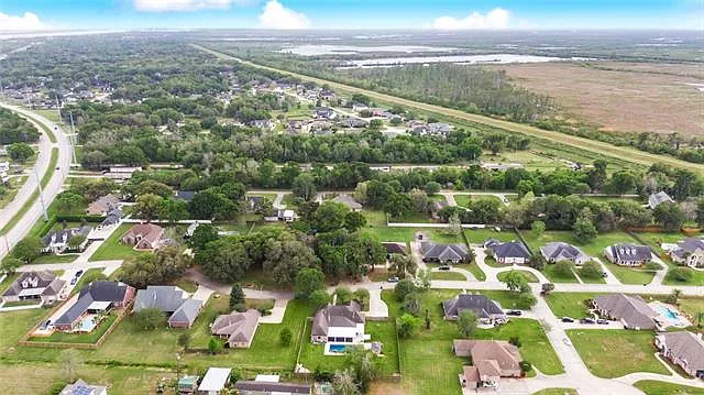 150 Riverbend Dr — Photo 28