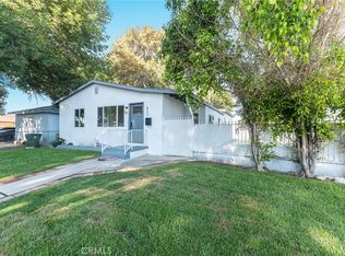 8557 Chimineas Ave, Northridge, CA 91325