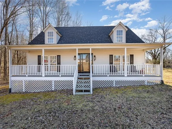 3294 Walker Store Rd, Franklinville, NC 27248