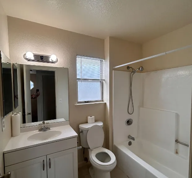4304 Calcutta Way #1 — Photo 6