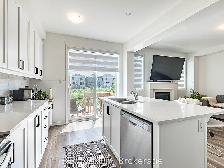 1257 Ferguson Dr #15 — Photo 13