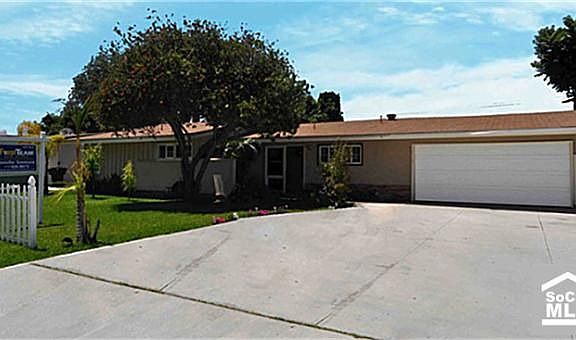 2nd image of 11791 Faye Ave