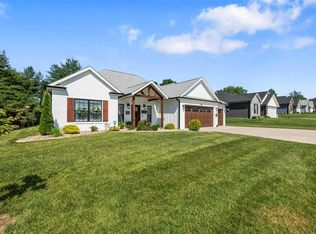883 Lochinvar Ln, Cape Girardeau, MO 63701