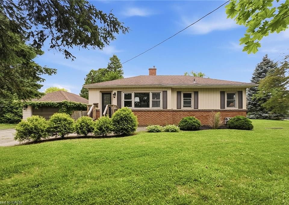1st image of 16 Carrington Ct