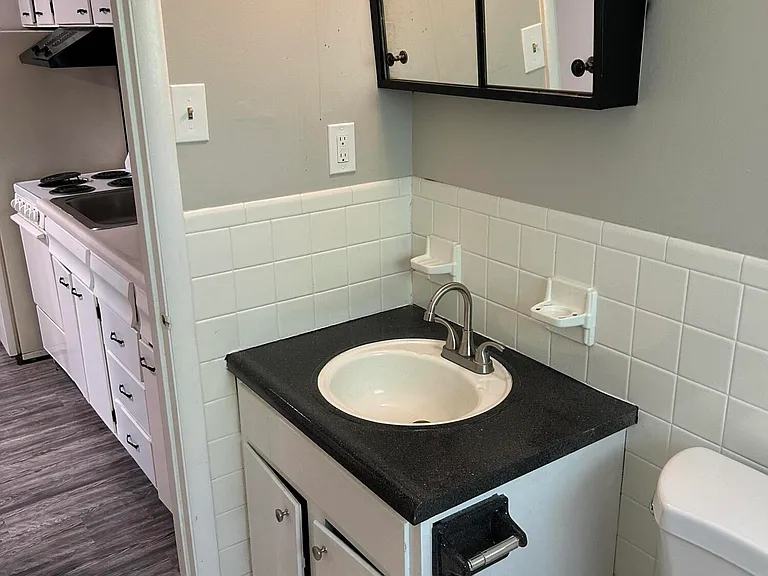 449 Mount Holly Ave #2 — Photo 11
