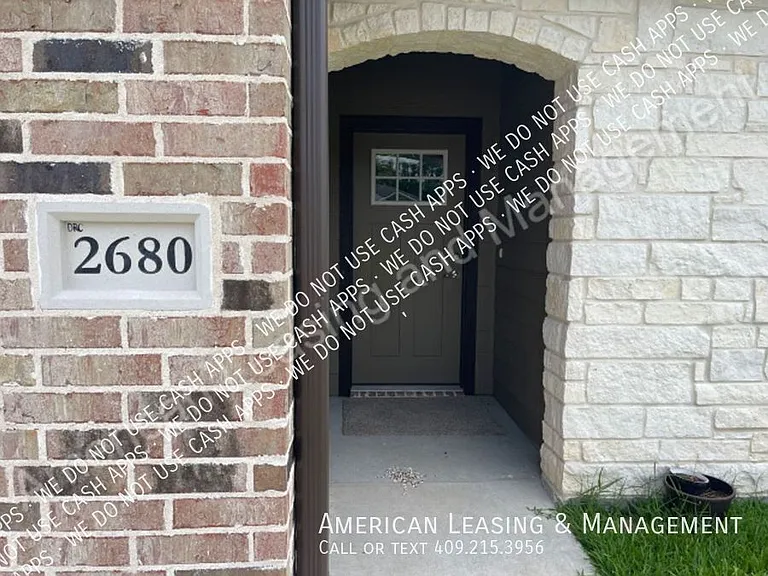 2680 Saint Helena St — Photo 2