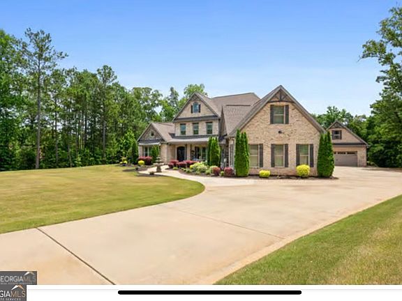 5th image of 109 River Shoals Dr