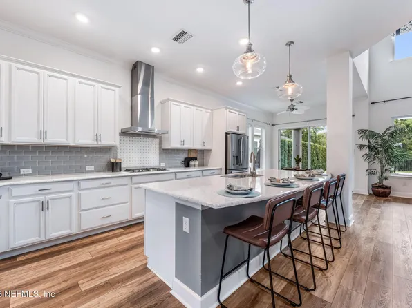 10515 AVENTURA Drive, Jacksonville, FL 32256