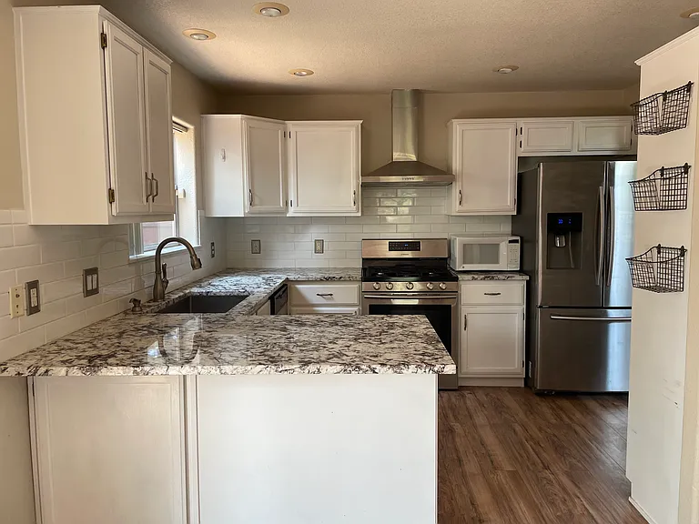 2559 S Rocking Horse Ln — Photo 19