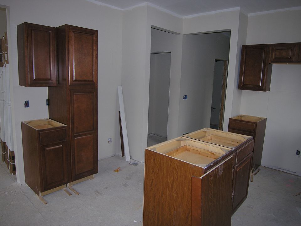 2nd image of 8467 Forest Glen Dr