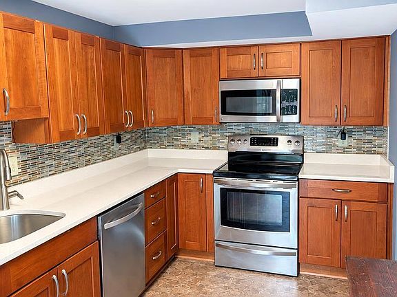 5th image of 2 Fairmont Pl