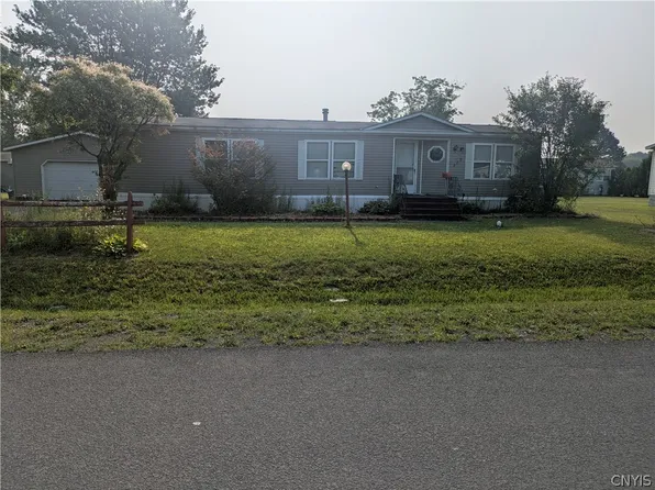 222 Pazdur Blvd W, Rome, NY 13440