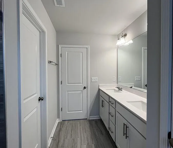 1200 Matterhorn Dr — Photo 25