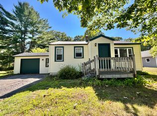 23 Carver Rd, Hampden, ME 04444
