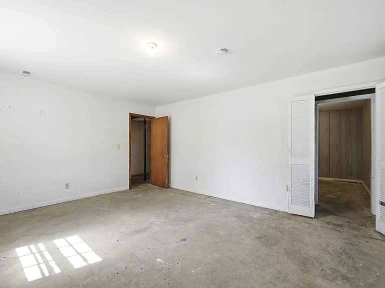 5757 Heards Mountain Rd — Photo 33