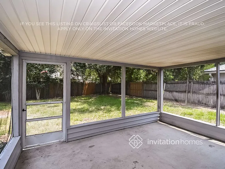 11179 Barbizon Cir E — Photo 8