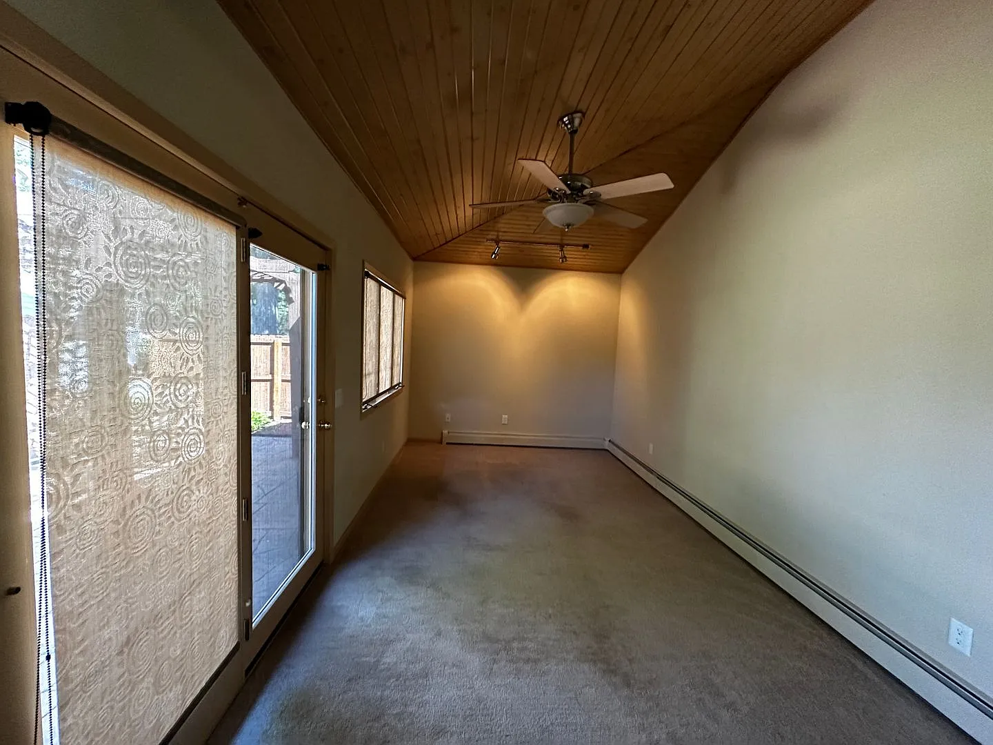 Free August Rent 3-Bedroom, 2-Bath Home On Janesville's East Side — Photo 3