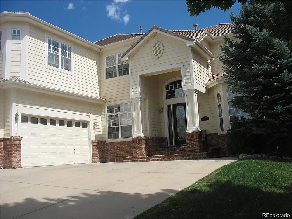 22028 E Ridge Trail Dr