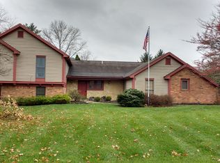 137 Timberside Ct, Springboro, OH 45066