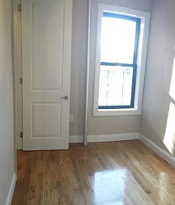 Rented by Mendy Realty Inc | media 15