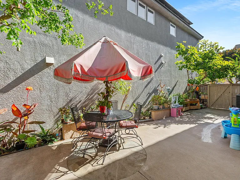 16507 Manassas St — Photo 33
