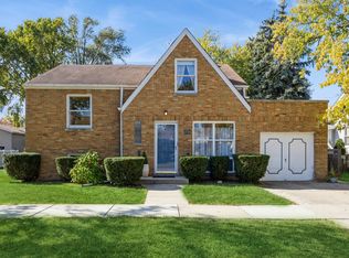 3734 Cleveland Ave, Brookfield, IL 60513