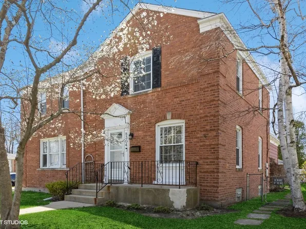 8304 Lawndale Ave, Skokie, IL 60076