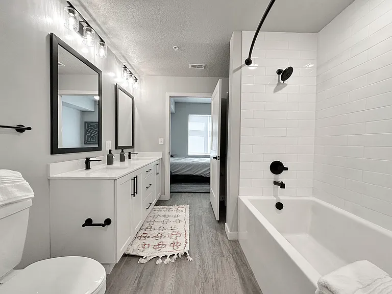 Legacy Cool Springs Apartments — Photo 13