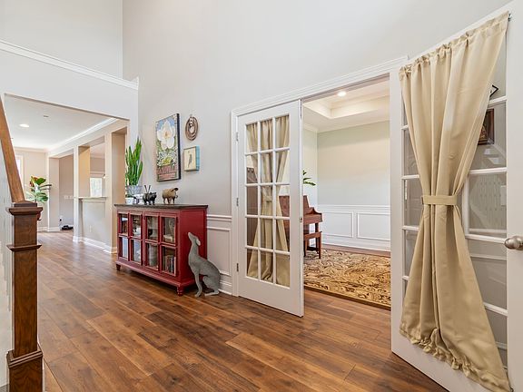 5th image of 2301 Arbor Pointe Way
