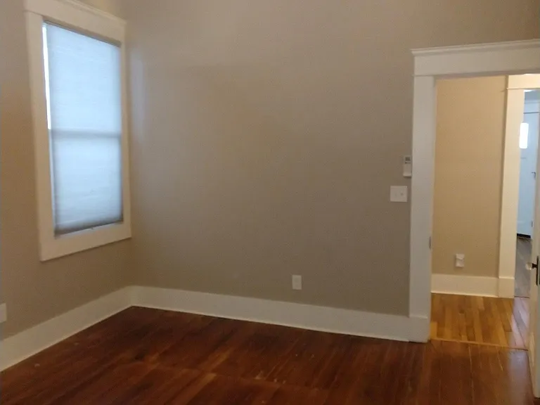 807 Monroe Dr NE #B — Photo 5
