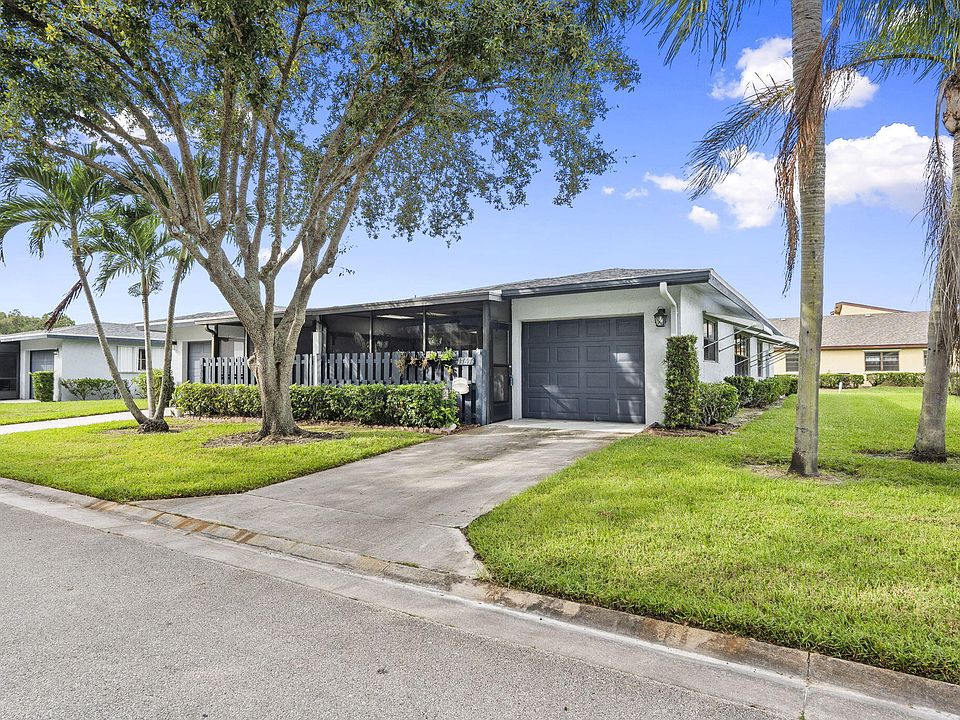 1st image of 1767 S Dovetail Drive #R