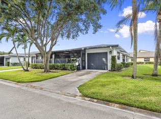 1767 S Dovetail Dr #R, Fort Pierce, FL 34982