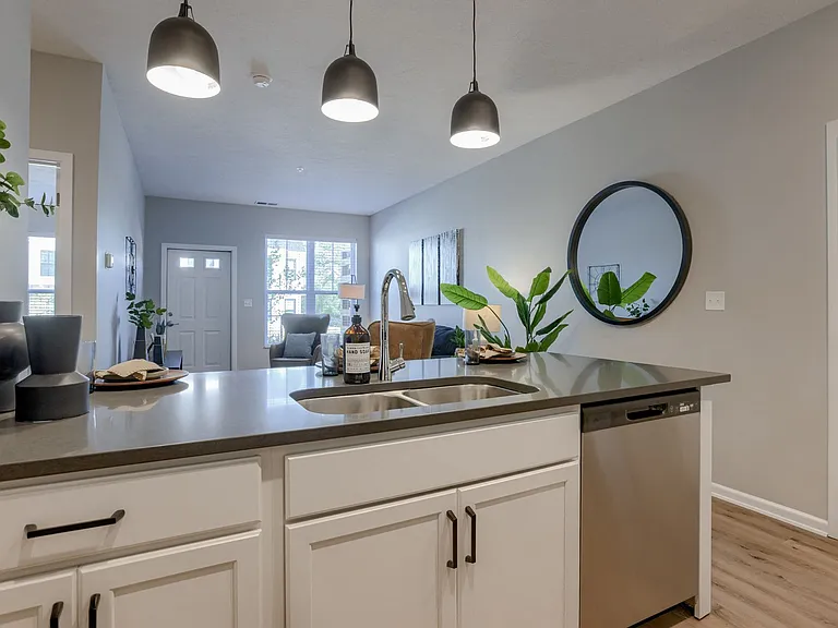 Jacob - 1 Bed / 1 Bath - 759 Sq.Ft.