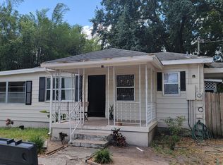 1132 Pine St, Orlando, FL 32824